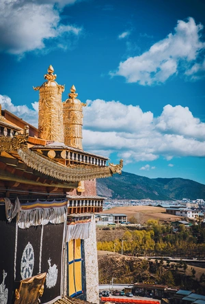 香格里拉 香格里拉(shangri-la)